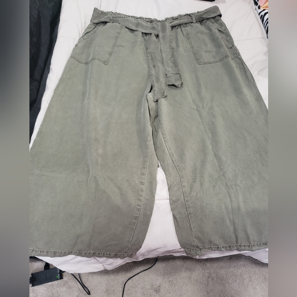 Wide Leg Pant